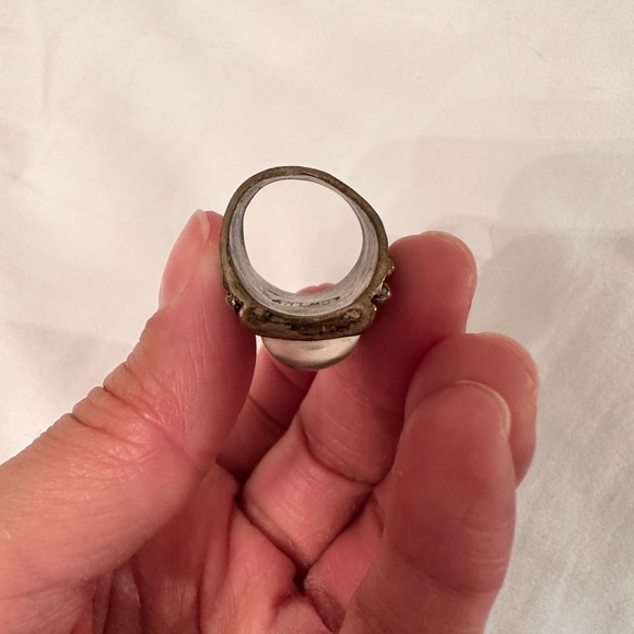 Low Luv Moon Ring - Picture 5 of 7